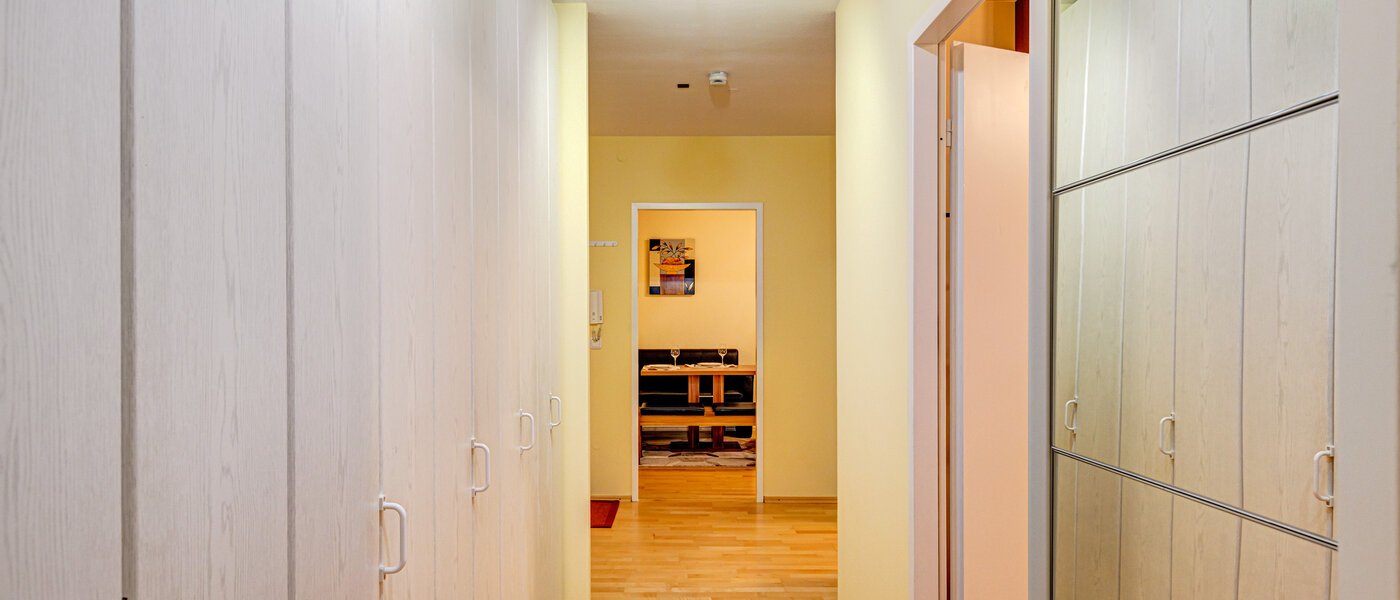 Płaski München Sendling 03 Korytarz/przejście 256