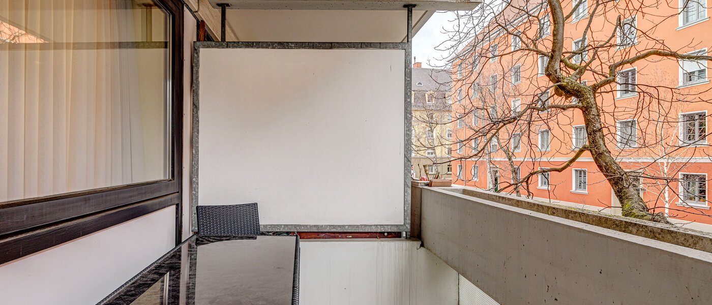 Płaski München Sendling 01 Balkon 256