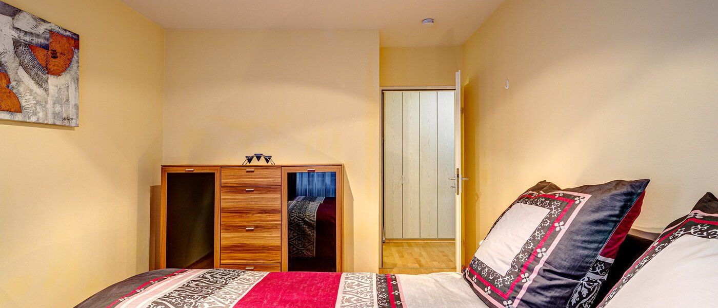 Płaski München Sendling 03 Sypialnia 256