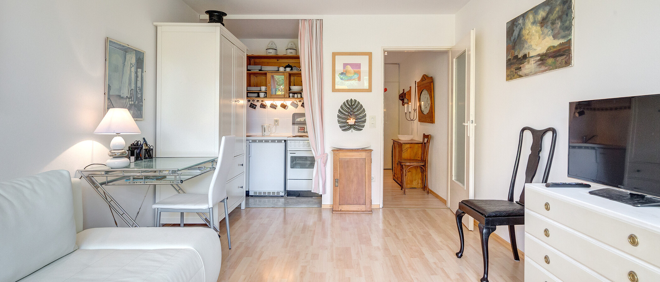 Flat München Schwabing (links der Leopoldstraße) 04 Levende 2684