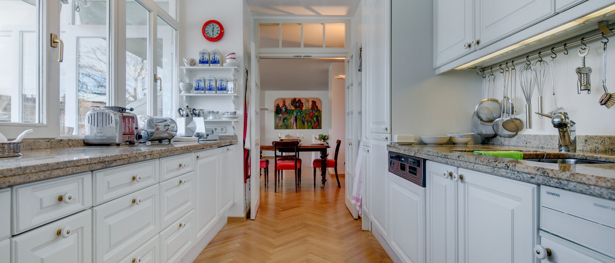Střešní terasa bytu München Schwabing (rechts der Leopoldstraße) 03 Kuchyně 2693