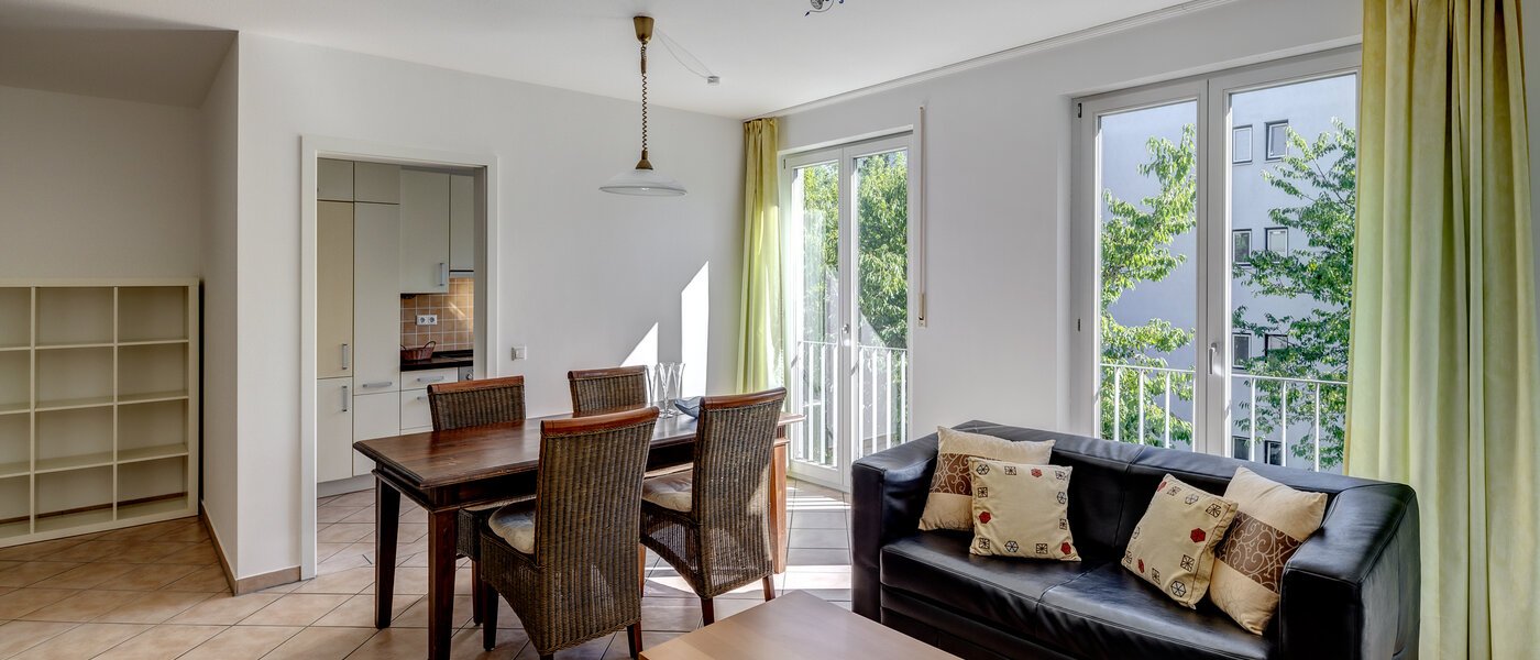 Lapos München Parkstadt Schwabing 01 Nappali 2876