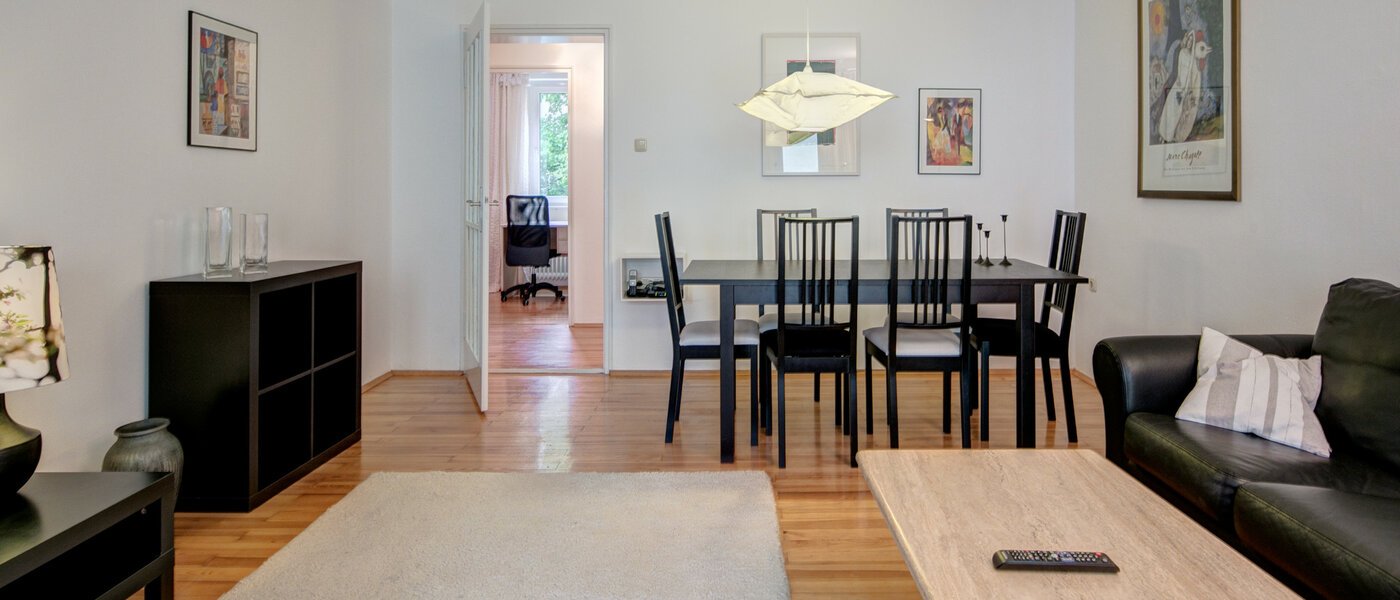 Ploché München Schwabing-Nord (zw. Leopoldstraße & Englischen Garten) 04 Living 3091