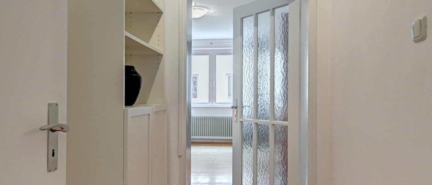 Ploché München Schwabing-Nord (zw. Leopoldstraße & Englischen Garten) 01 Chodba/chodba 3091