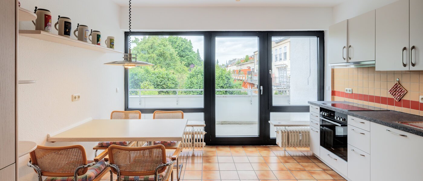 Ploché München Harlaching 02 Kuchyně 3096