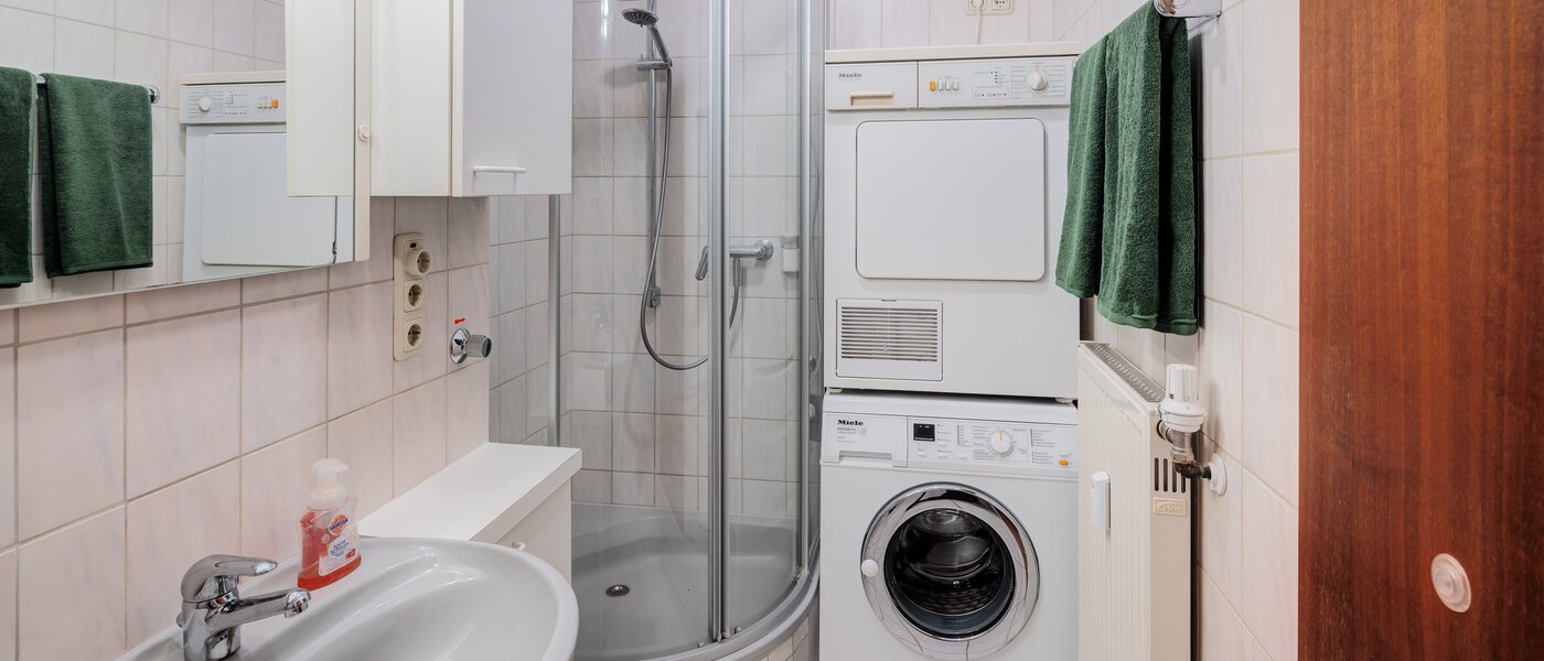 Ploché München Harlaching 03 Koupelna 3096