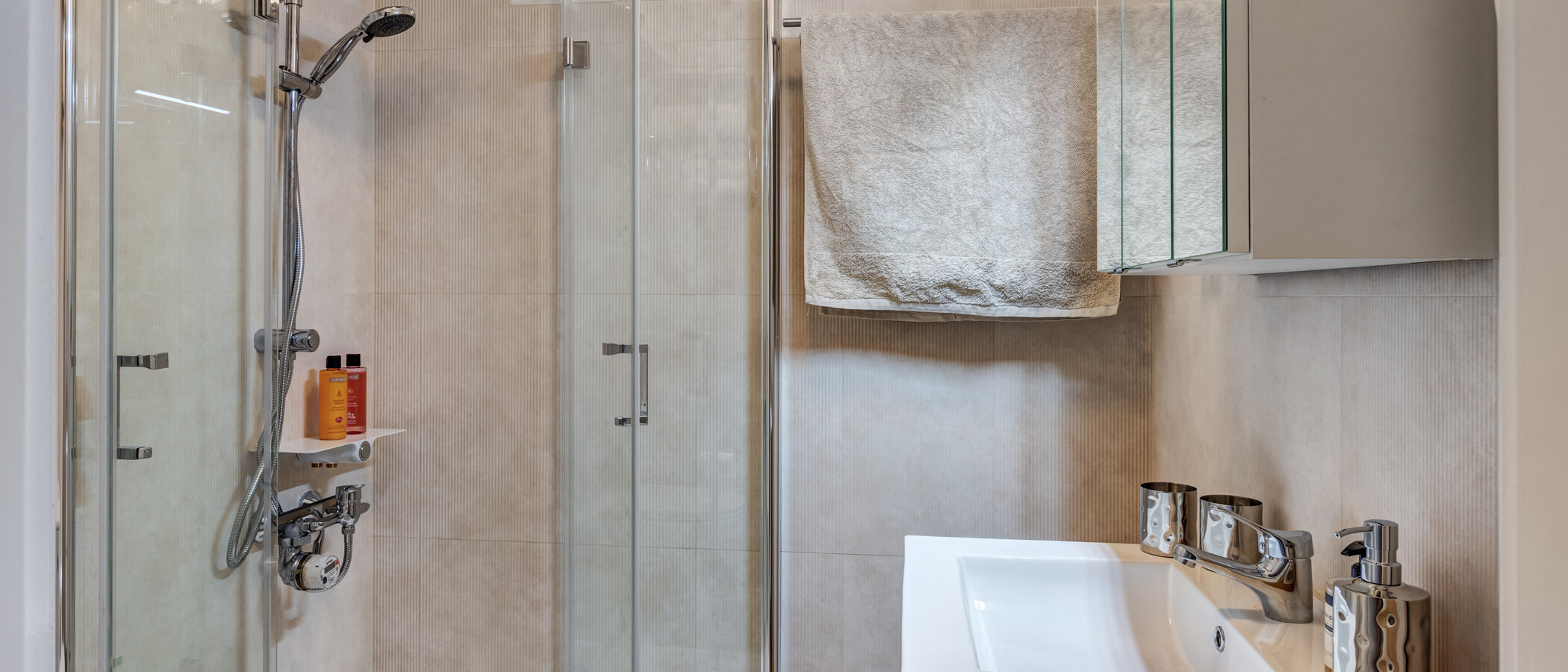 Ploché München Schwabing (links der Leopoldstraße) 01 Koupelna 3177