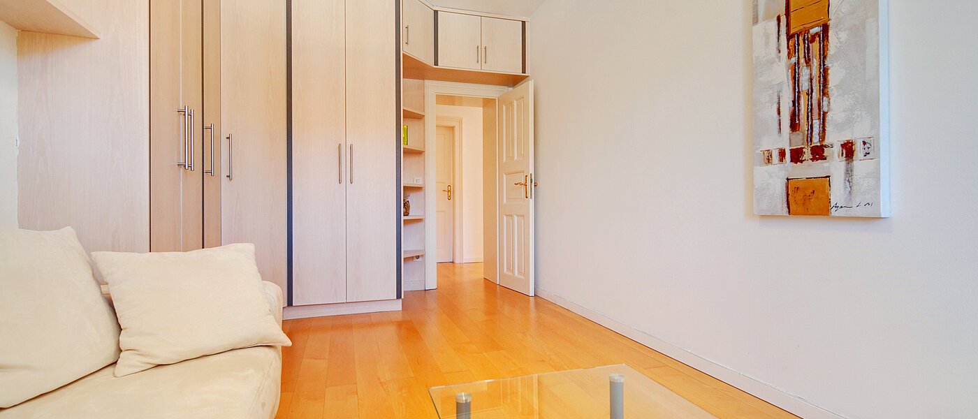 Апартамент тип мезонет München Haidhausen 03 Стая за гости 3184