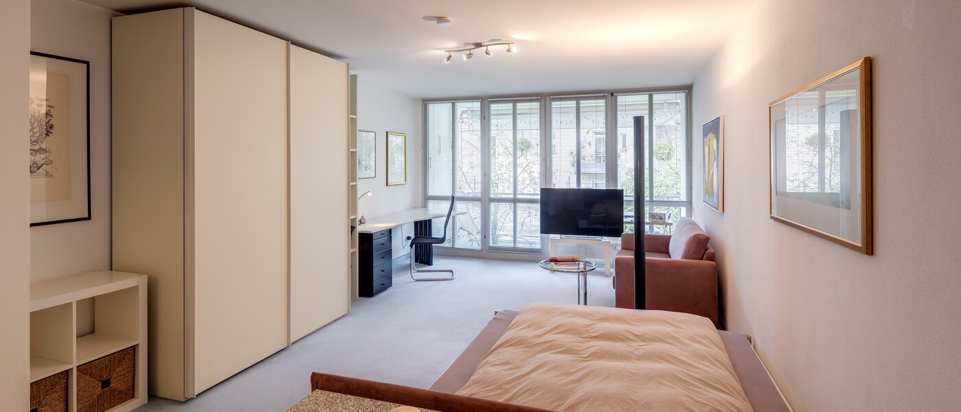 Плосък München Schwabing-West (rund um den Hohenzollernplatz) 01 Дневна зона 3242