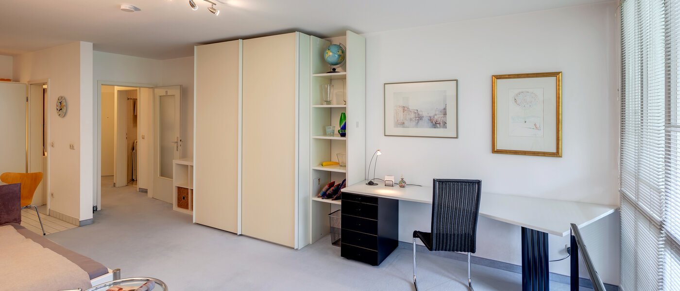 Плосък München Schwabing-West (rund um den Hohenzollernplatz) 05 Дневна зона 3242