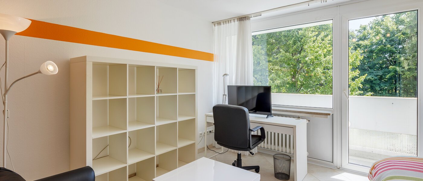 플랫 München Obersendling 02 거실 공간 3282