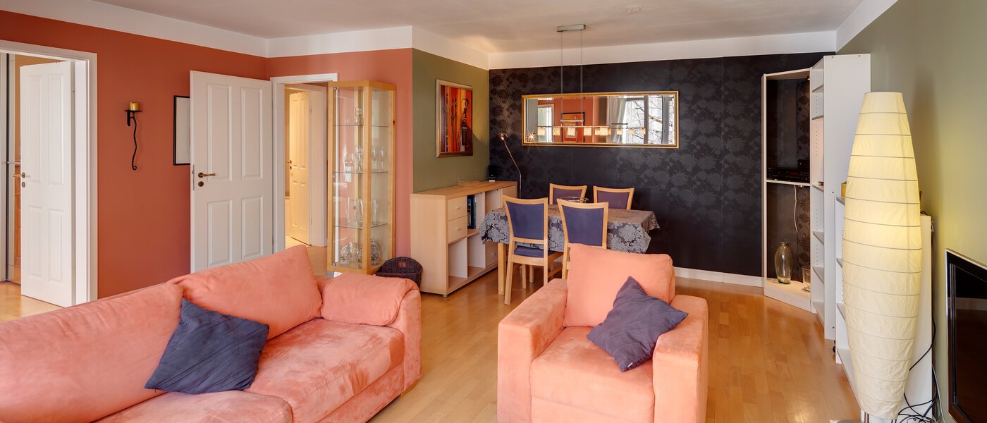 플랫 München Neuhausen 04 거실 공간 3288