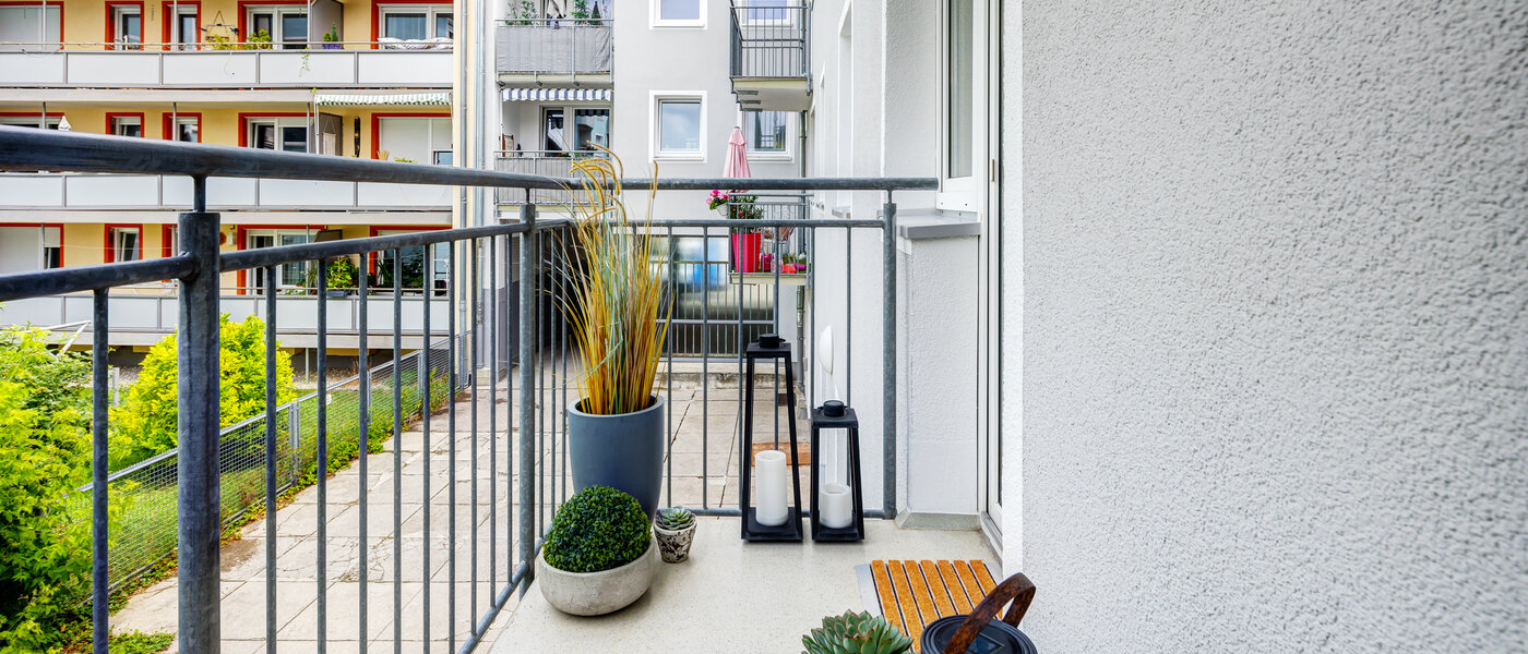 Düz München Neuhausen 02 Balkon 3328