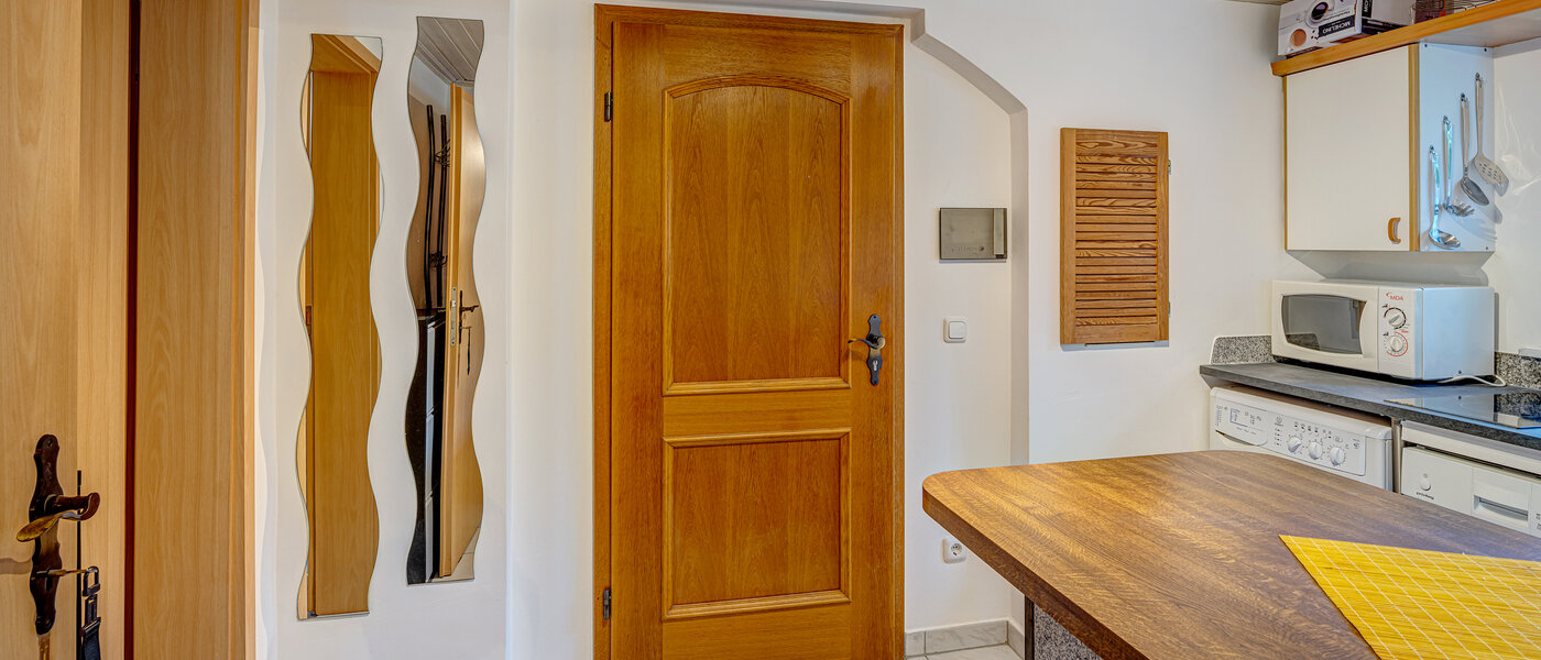 Flad Unterföhring 01 Korridor/gang 3405