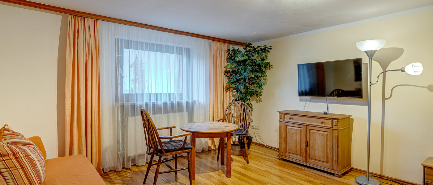 Flad Unterföhring 02 Opholdsområde 3405