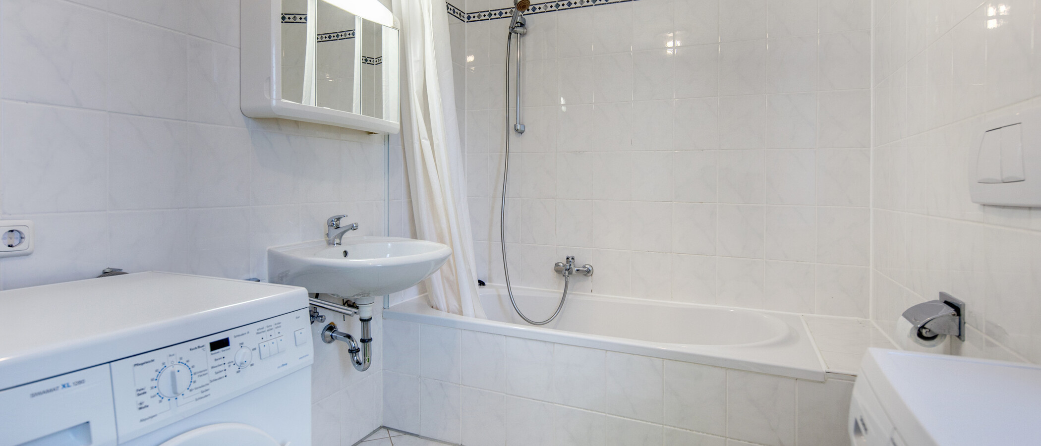 Plat München Schwabing-Nord (zw. Belgrad- & Leopoldstraße) 01 Badkamer 342
