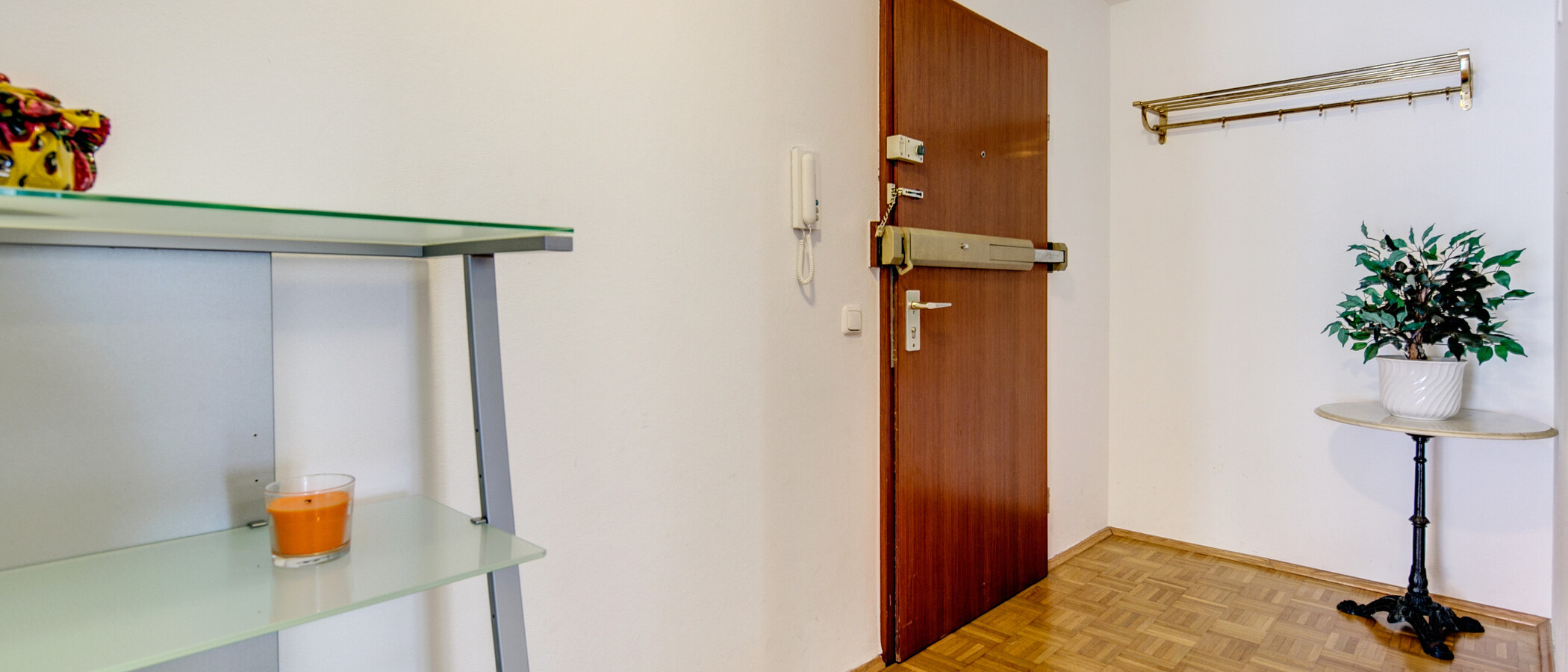 Plat München Schwabing-Nord (zw. Belgrad- & Leopoldstraße) 02 Gang/hal 342