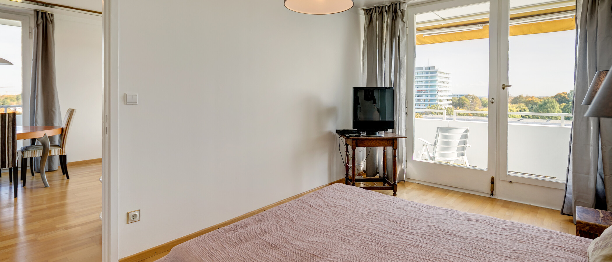 Плоский München Cosimapark 02 Спальня 3488