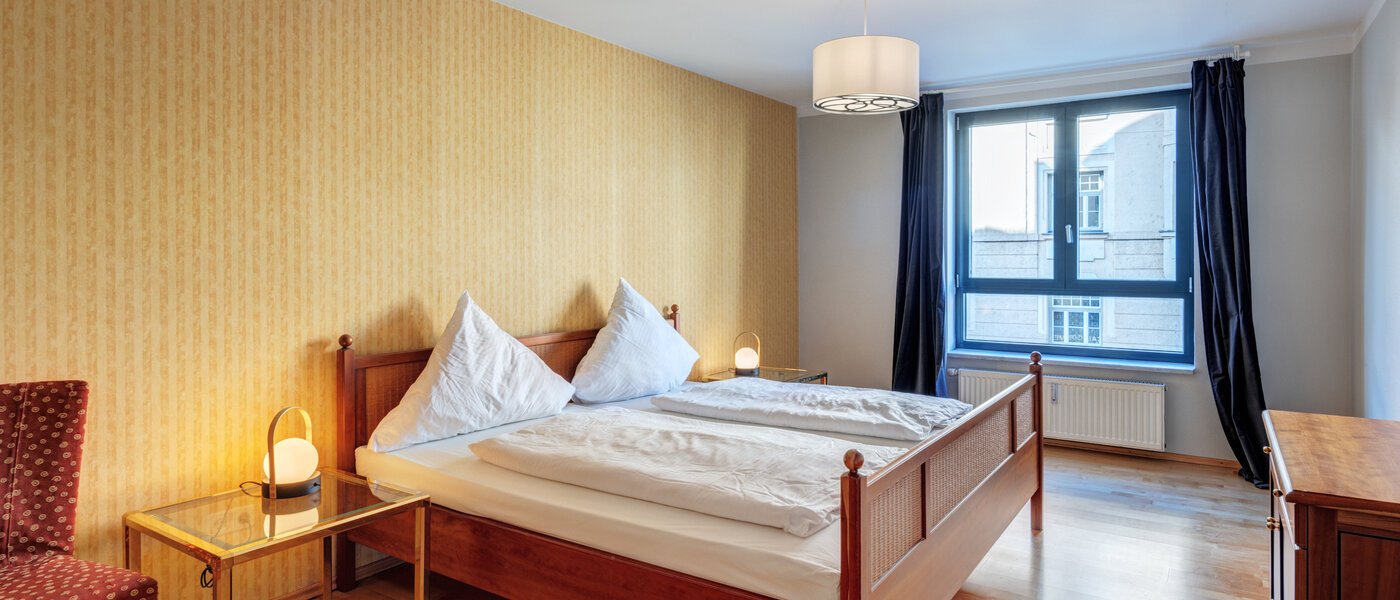 플랫 München Maxvorstadt - Museumsviertel 01 침실 3668