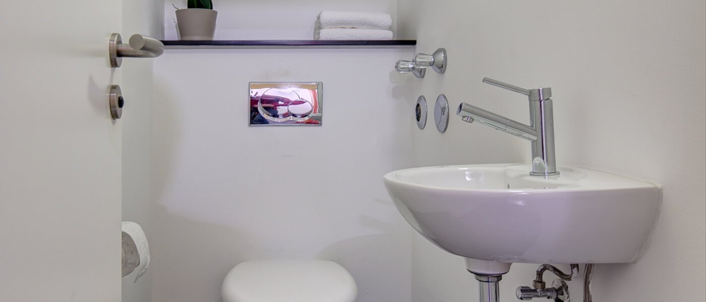 Lapos München Olympiadorf 01 szep. WC 3688