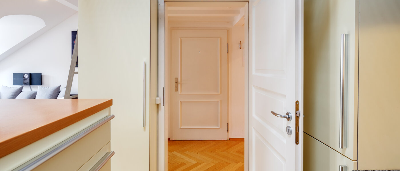 Düz München Gärtnerplatzviertel 03 Mutfak 3714