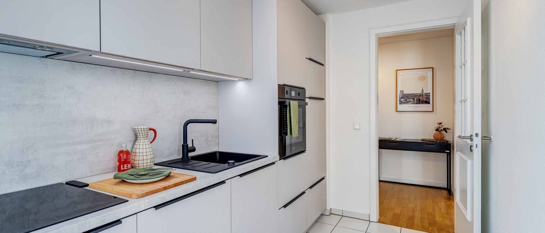 Ploché München Maxvorstadt - Rund um den Josephsplatz 03 Kuchyně 3735