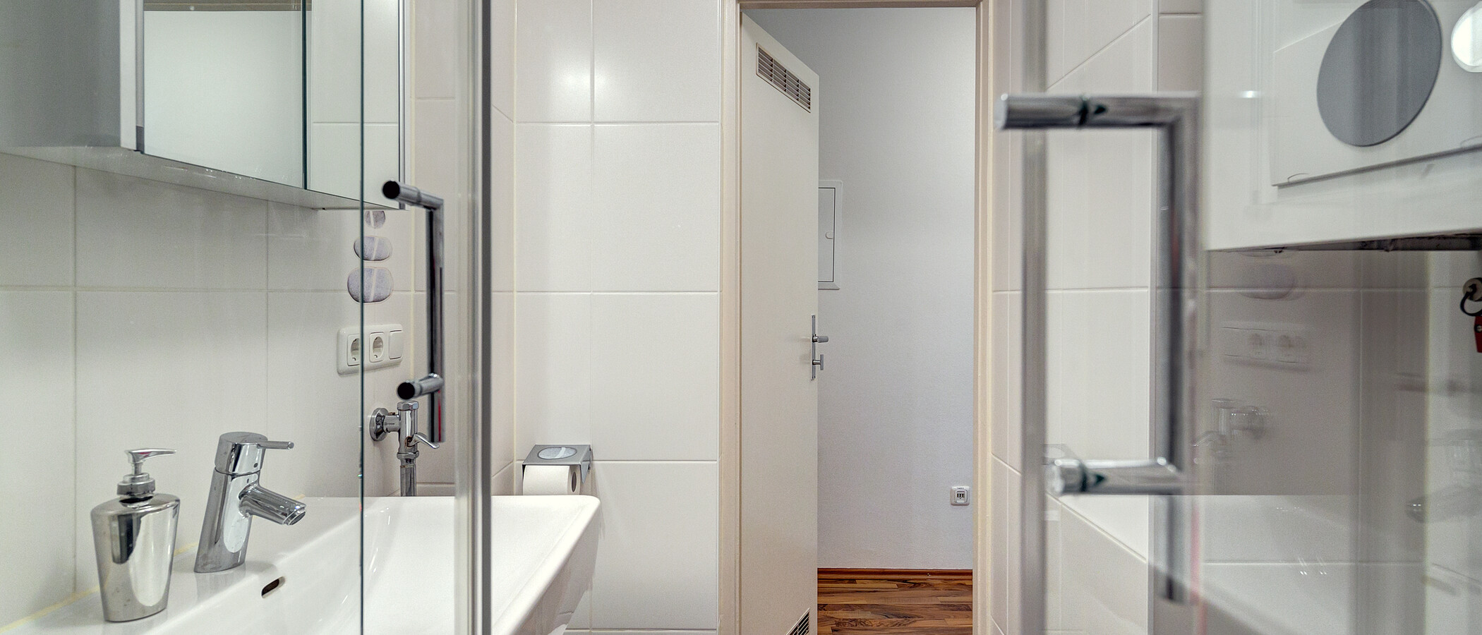 Lapos München Schwabing-West (rund um den Hohenzollernplatz) 03 Fürdőszoba 3868