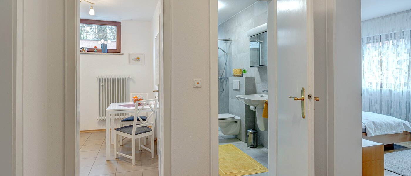 Ploché München Berg am Laim 03 Chodba/priestor 4038