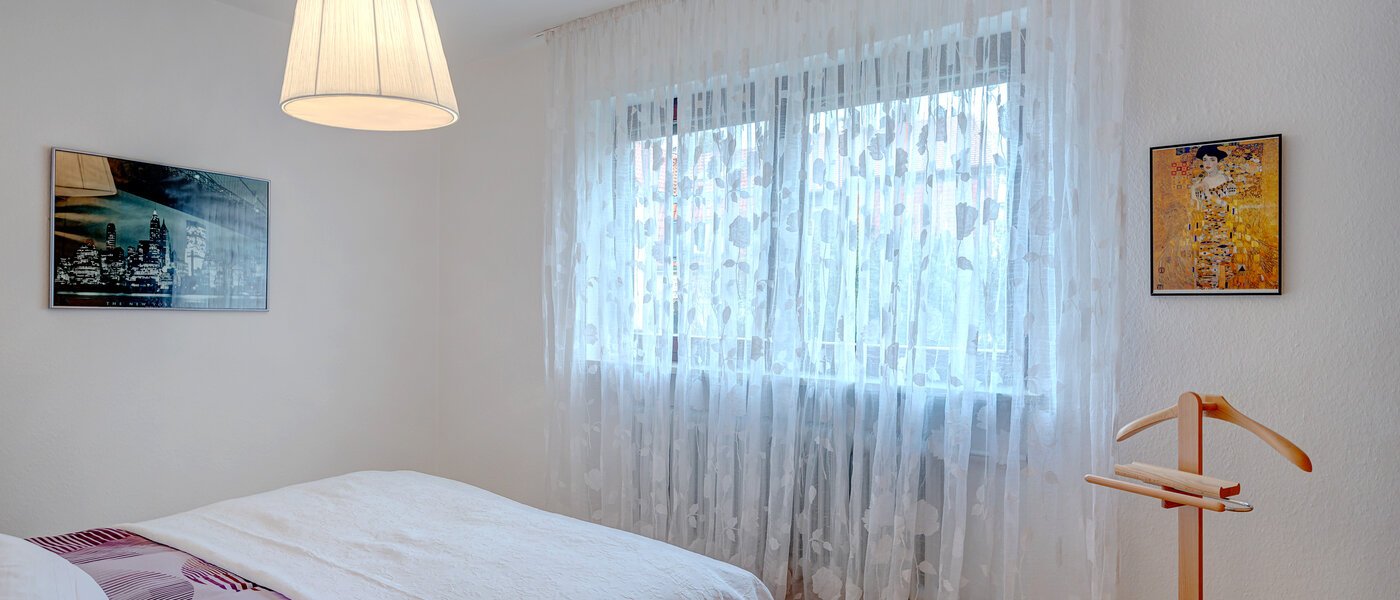 Ploché München Berg am Laim 02 Spálňa 4038