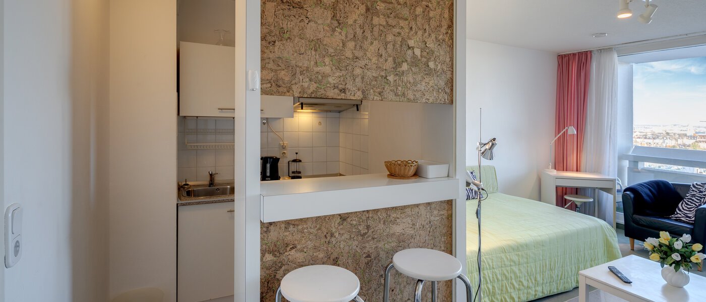 Lapos München Olympiadorf 02 Konyha 413