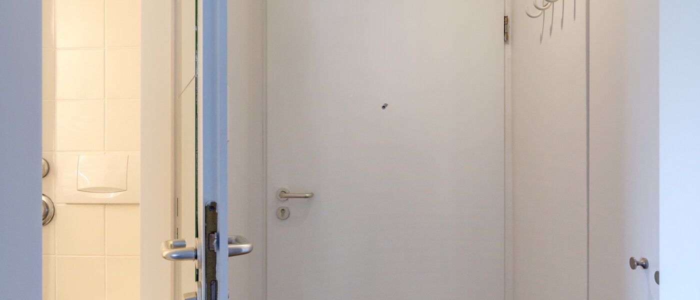 Flat München Schwabing-West 01 Korridor/gang 4159