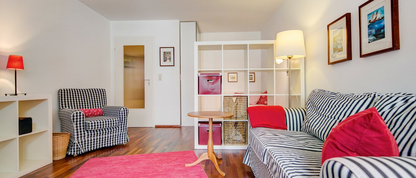 Flat München Neuhausen 01 Levende 4307