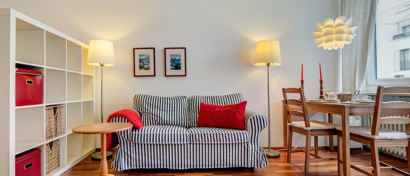 Flat München Neuhausen 02 Levende 4307