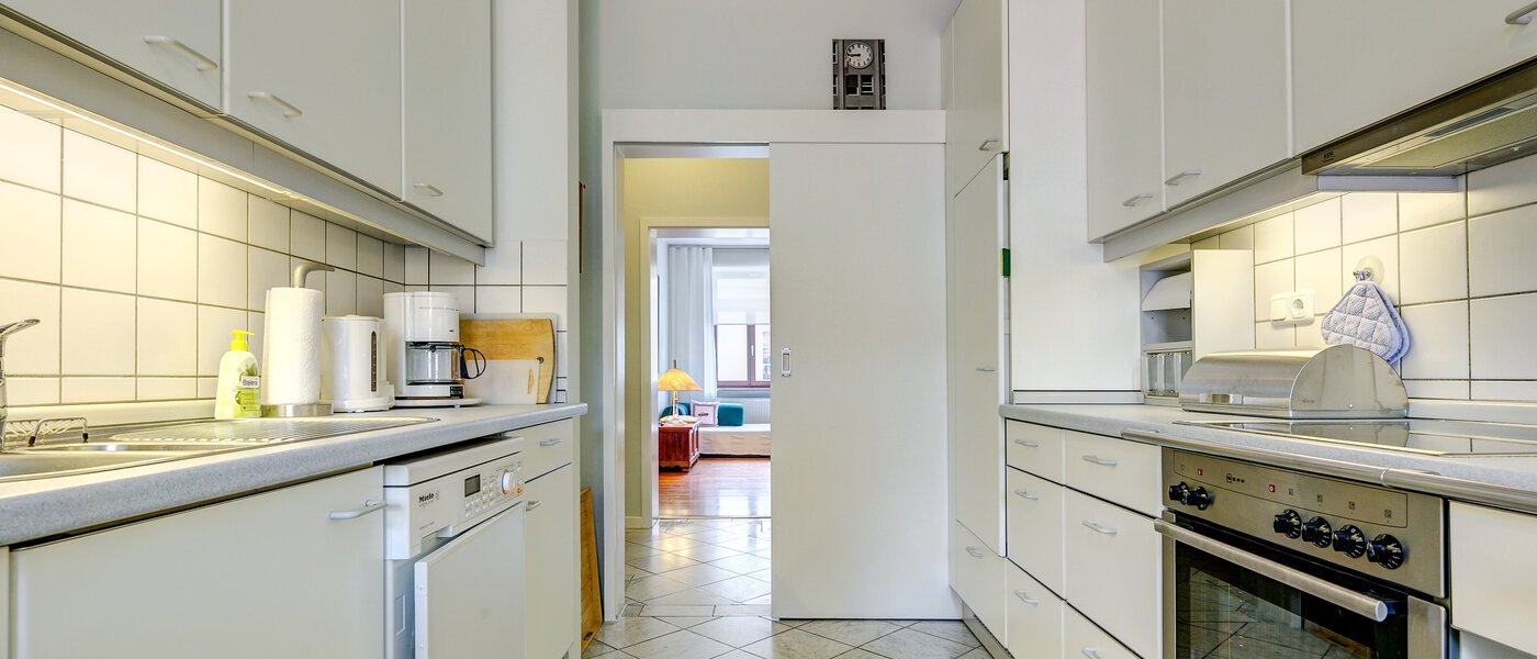 Lapos München Lehel 02 Konyha 4400