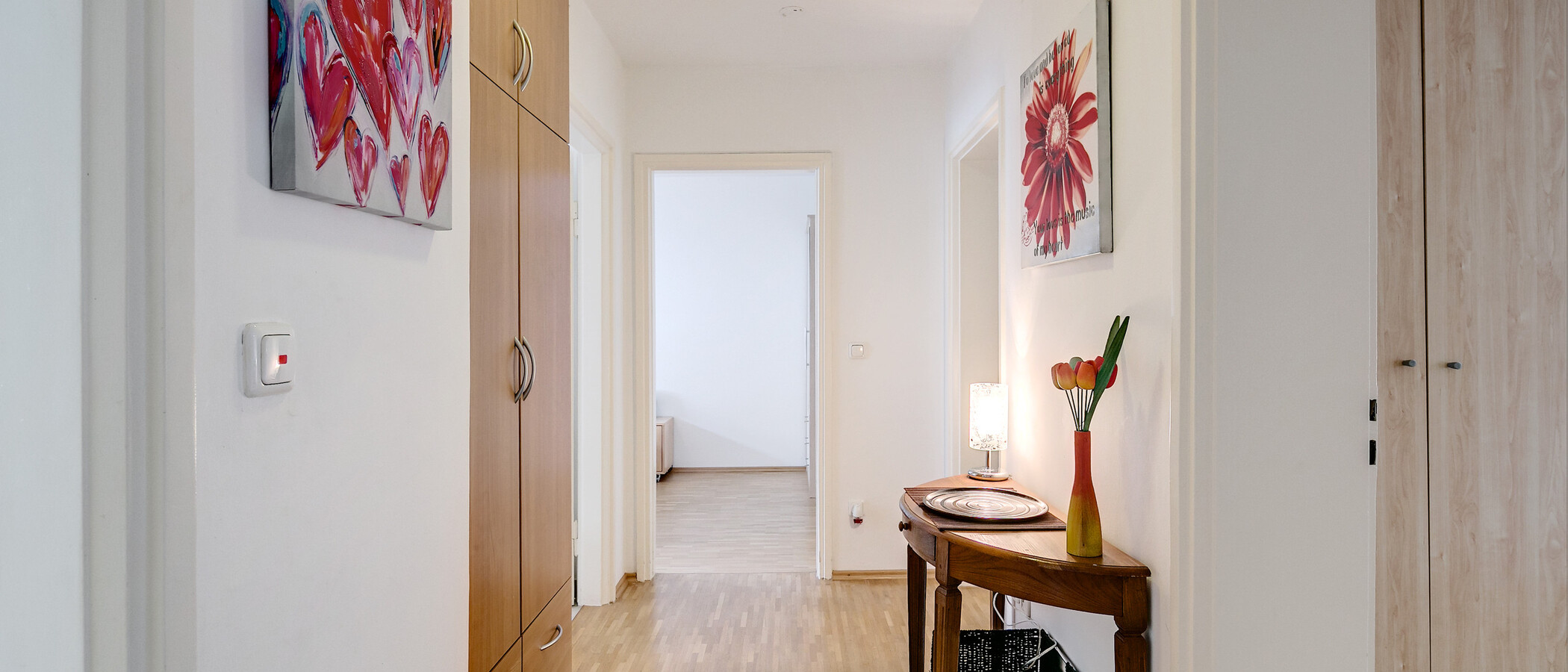 Ravna stran München Schwabing-Georgenschwaige 02 Koridor/hodnik 4416