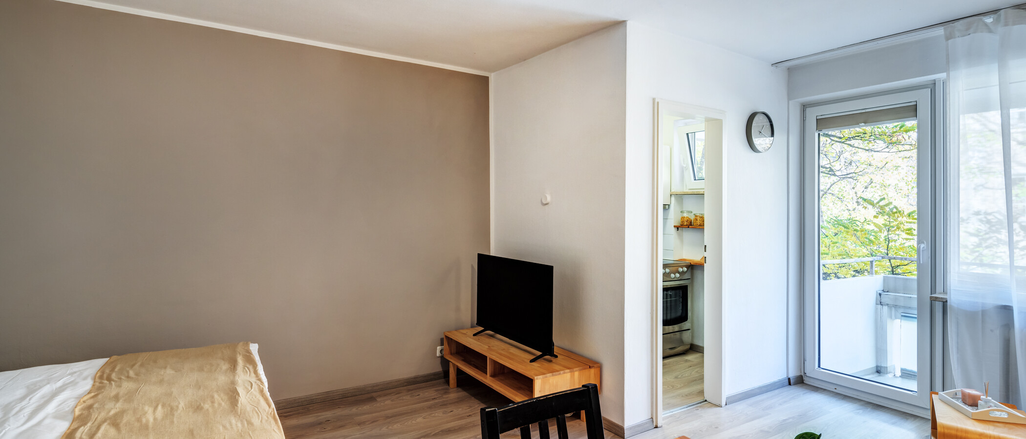 Lapos München Neuhausen 03 Nappali 4612