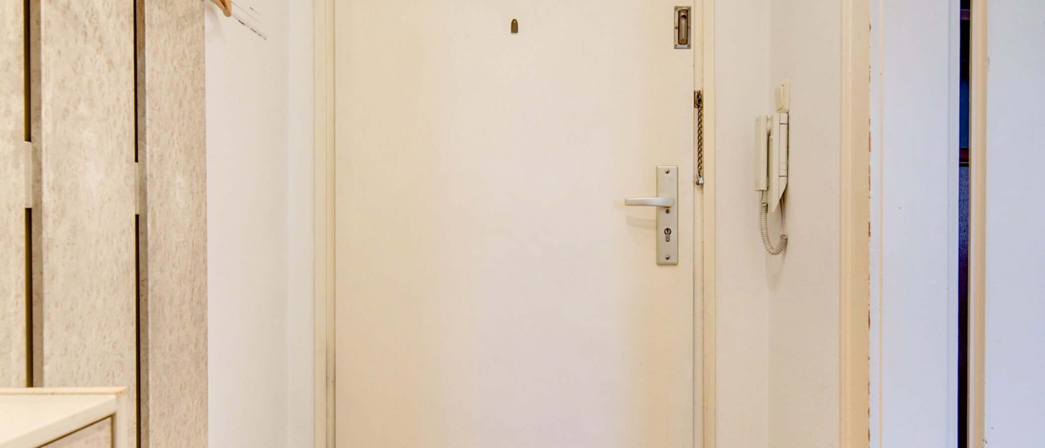 Płaski München Schwabing-West 01 Korytarz/przejście 4617