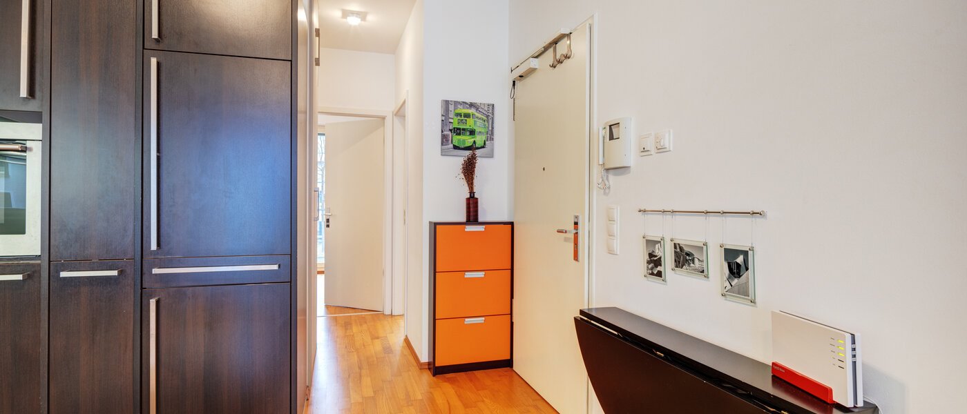 Plat München Schwabing (rechts der Leopoldstraße) 01 Coridor / hol 4720