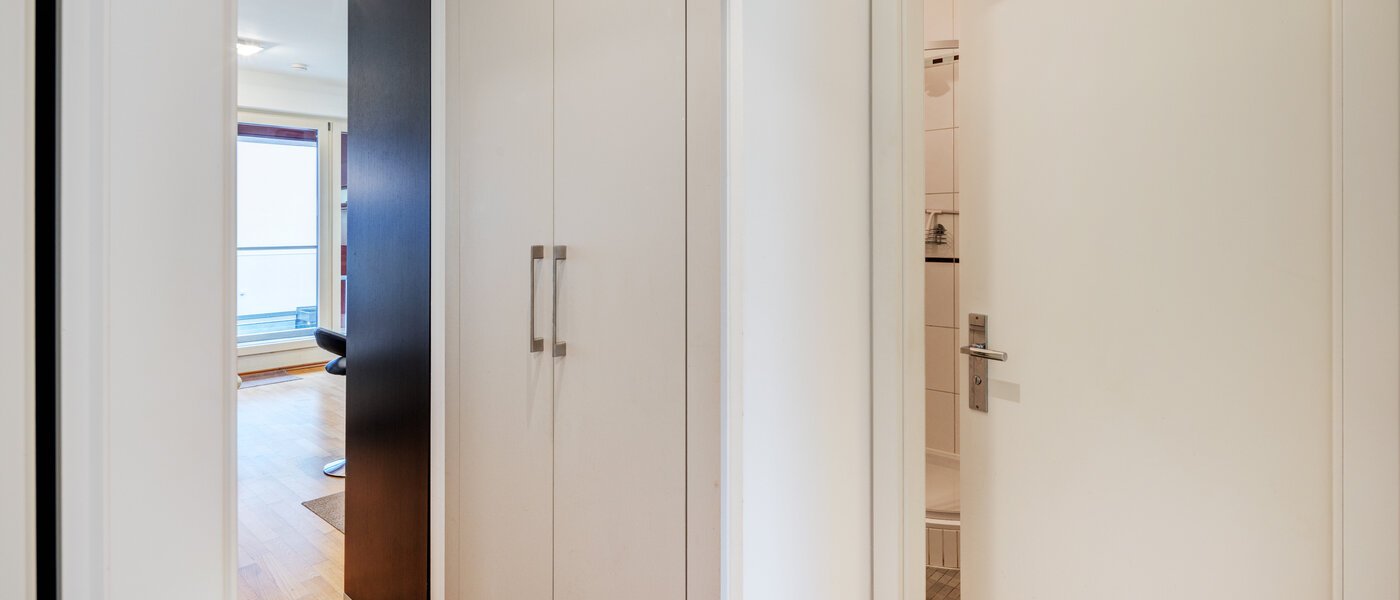 Plat München Schwabing (rechts der Leopoldstraße) 02 Coridor / hol 4720