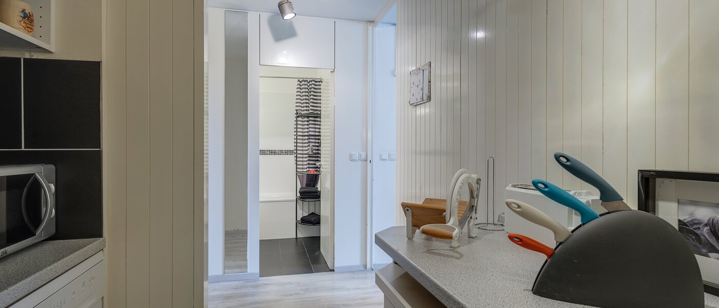 Flad München Schwabing (rechts der Leopoldstraße) 03 Køkken 4730