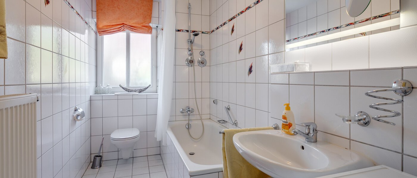 Flat München Hadern 01 Baderom 4741