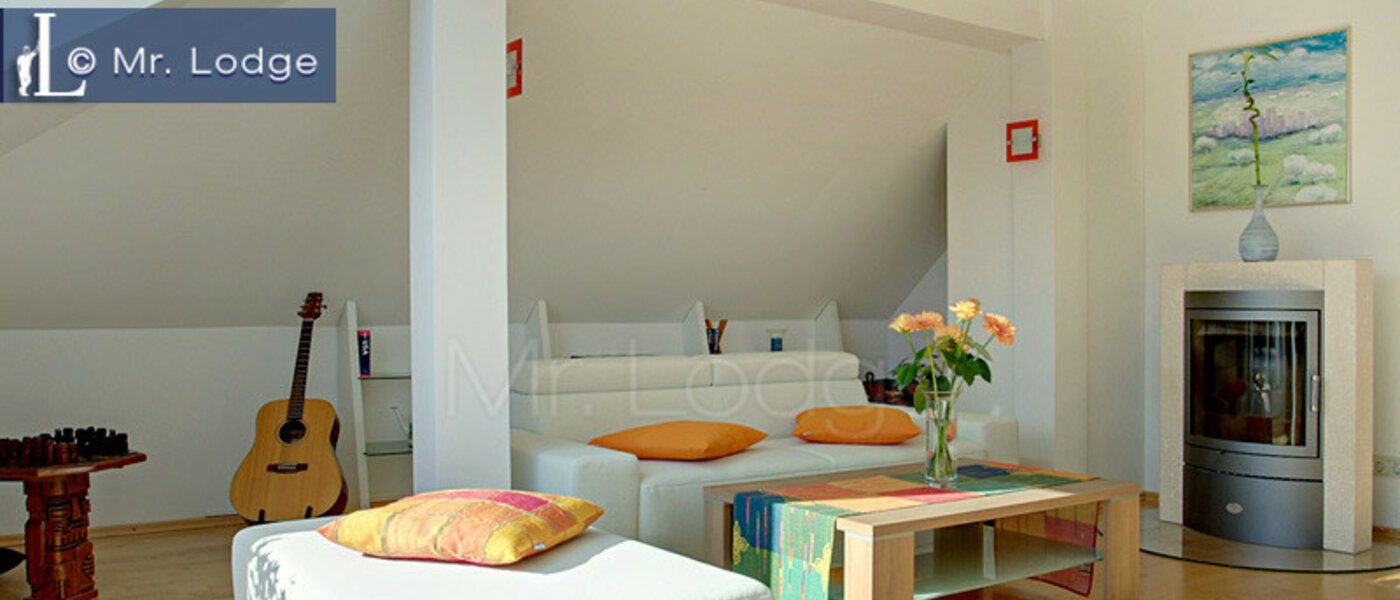 Podkrovní byt München Maxvorstadt - Rund um den Josephplatz 01 Living 4768