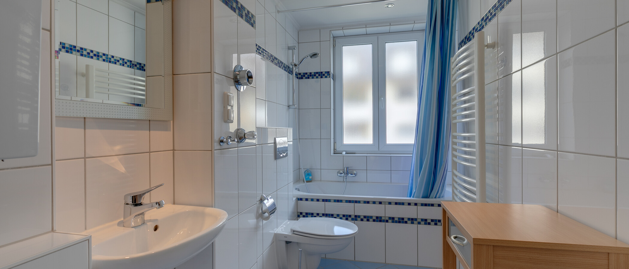 Плосък München Schwabing-West (rund um den Hohenzollernplatz) 01 Баня 4783