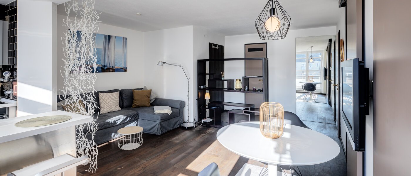 플랫 München Schwabing-West (rund um den Bonner Platz) 02 거실 공간 4836