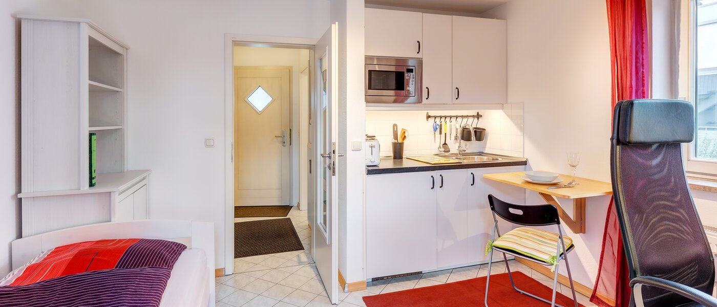 Ravna stran München Berg am Laim 03 Dnevni prostor 4926