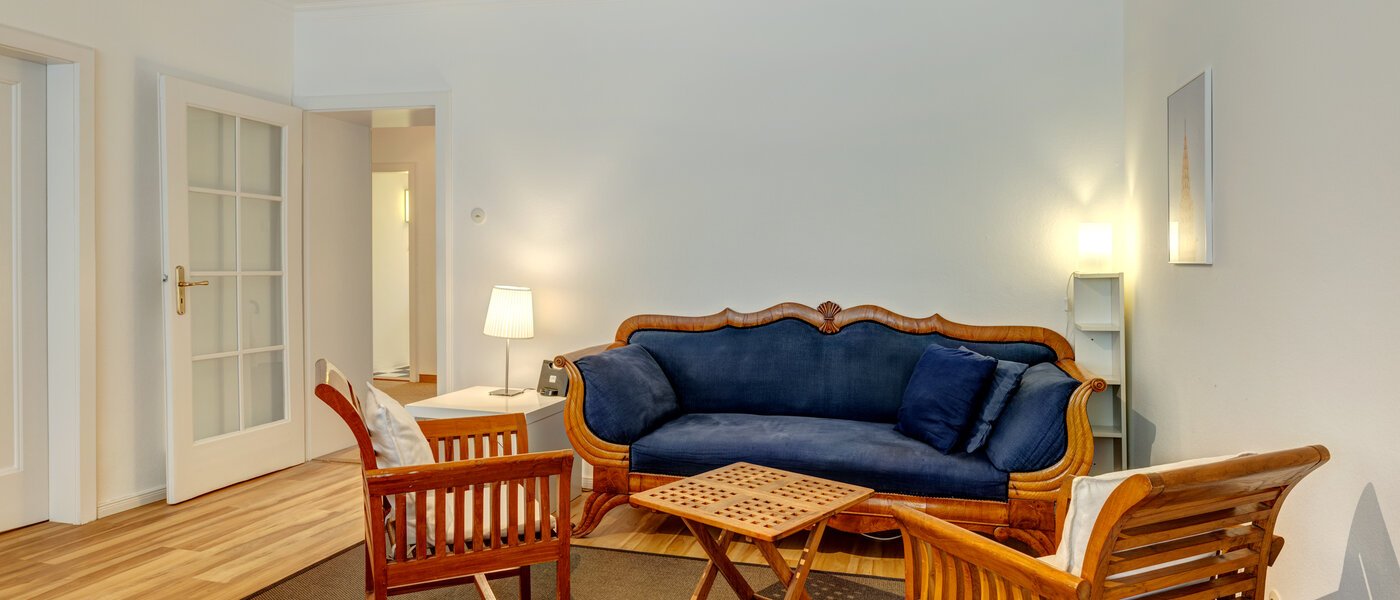 Flat München Schwabing (rechts der Leopoldstraße) 01 Stue og oppholdsrom 4984