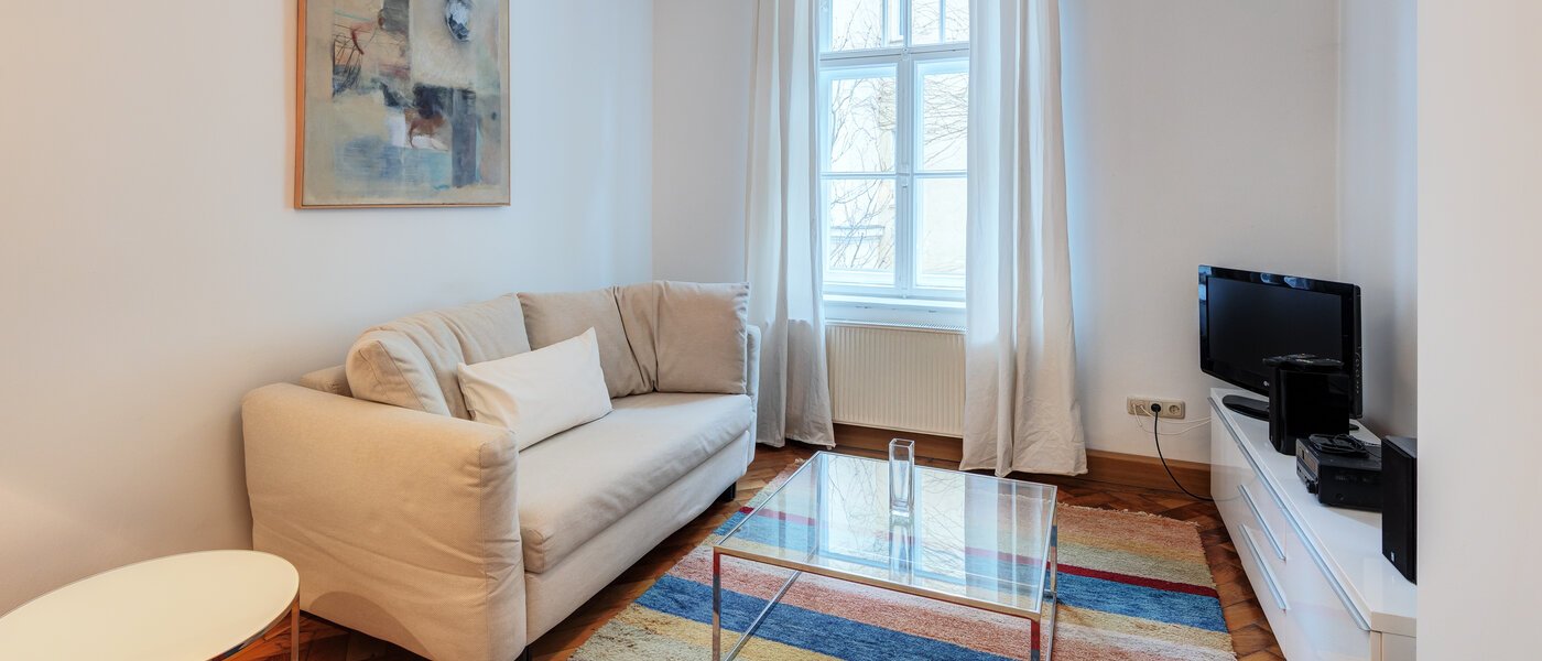 Плоский München Neuhausen 02 Вітальня 5003