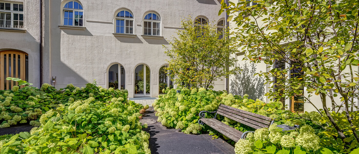 Düz München Lehel 01 İç avlu 5084