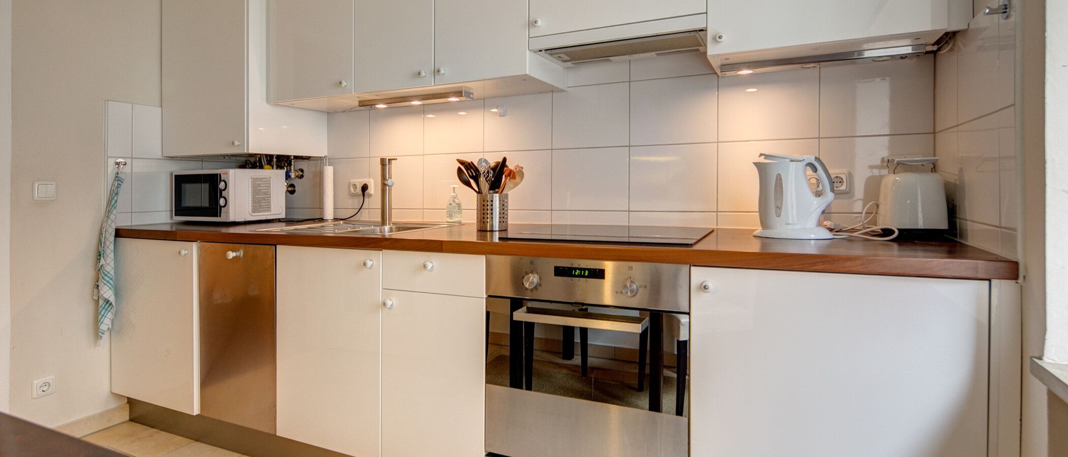 Lapos München Isarvorstadt 02 Konyha 5087
