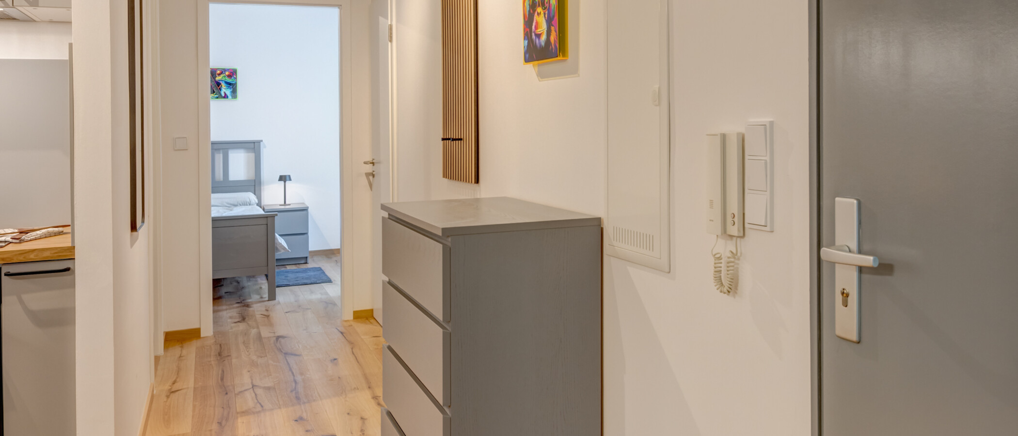 Apartamento com jardim München Solln 01 Corredor/passagem 515